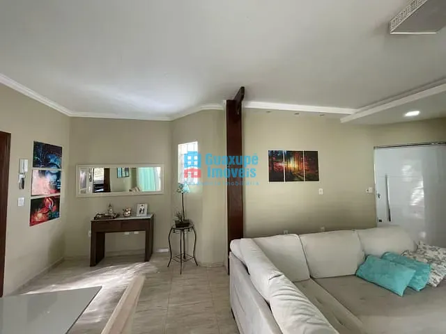 Casa com 360m² 3 quartos e 2 banheiros, à venda, no bairro Jardim Agenor de Lima em Guaxupé