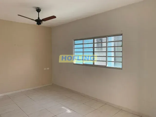 Casa com 130m² 2 quartos e 2 banheiros, à venda, no bairro Estádio em Rio Claro