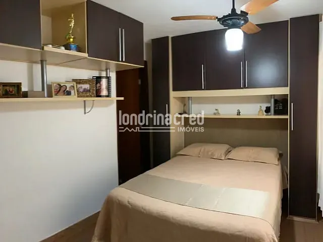 Casa com 221m² 3 quartos e 3 banheiros, à venda, no bairro Armindo Guazzi em Londrina