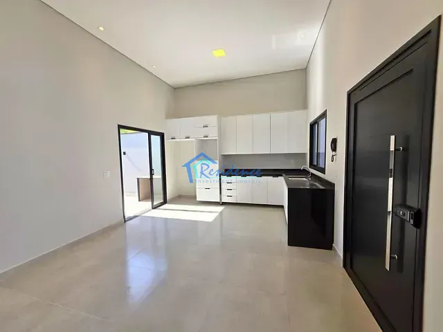 Casa com 150m² 3 quartos e 2 banheiros, à venda, no bairro Jardim Bom Sucesso em Indaiatuba