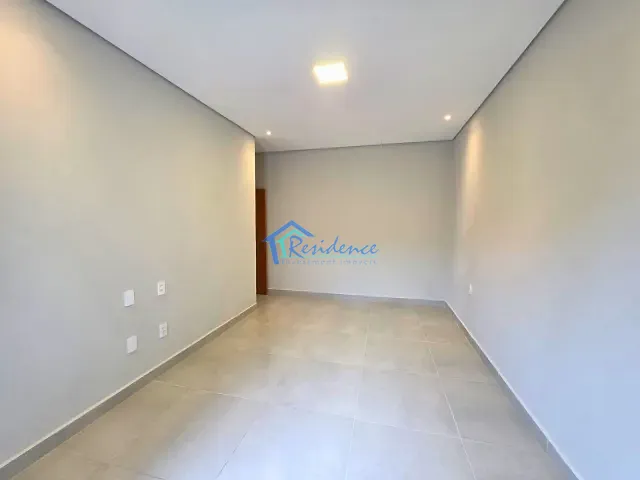 Casa com 150m² 3 quartos e 2 banheiros, à venda, no bairro Jardim Bom Sucesso em Indaiatuba