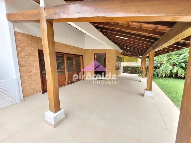 Casa com 360m² 5 quartos e 4 banheiros, à venda, no bairro Park Imperial em Caraguatatuba