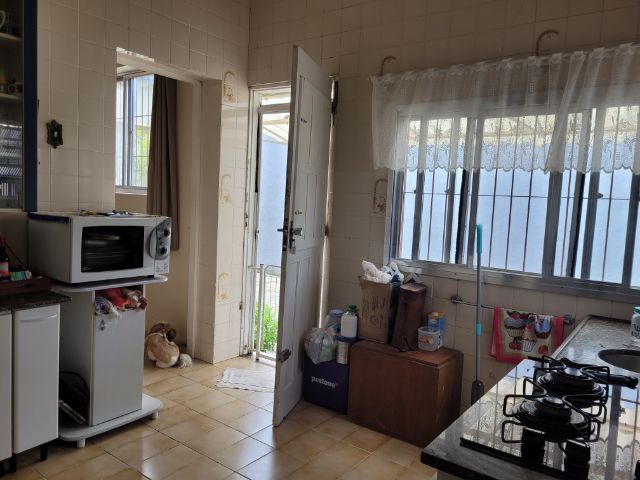 Casa com 364m² 3 quartos e 3 banheiros, à venda, no bairro Centro em Pelotas