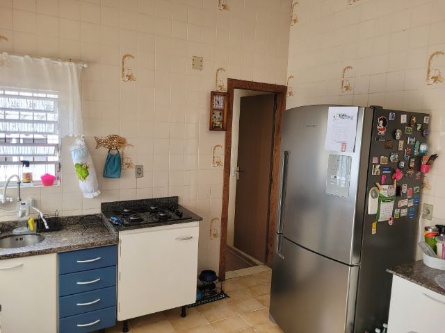 Casa com 364m² 3 quartos e 3 banheiros, à venda, no bairro Centro em Pelotas