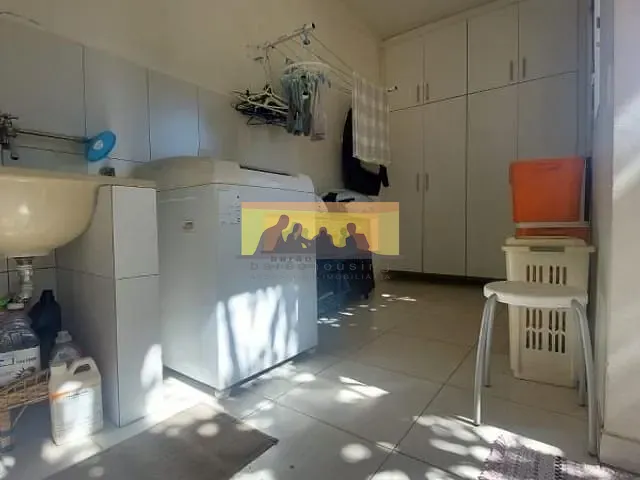 Casa com 1172m² 3 quartos e 4 banheiros, para alugar, no bairro Parque Taquaral em Campinas