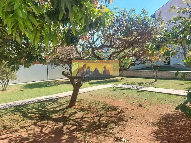 Casa com 1172m² 3 quartos e 4 banheiros, para alugar, no bairro Parque Taquaral em Campinas