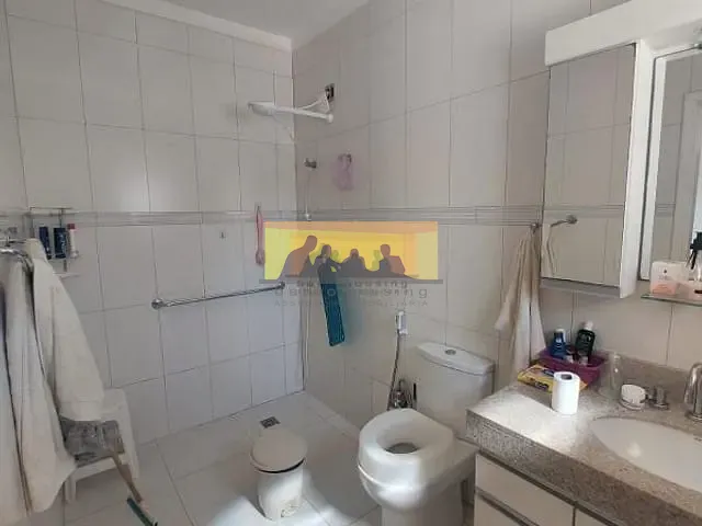 Casa com 1172m² 3 quartos e 4 banheiros, para alugar, no bairro Parque Taquaral em Campinas
