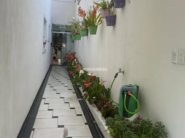 Casa com 350m² 5 quartos e 5 banheiros, à venda ou para alugar, no bairro Jardim Independência em São Paulo