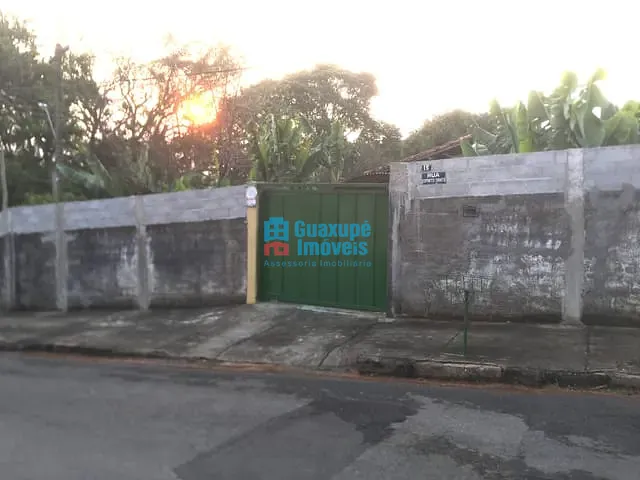 Casa 3 quartos e 1 banheiro, à venda, no bairro Nossa Senhora das Dores em Guaxupé