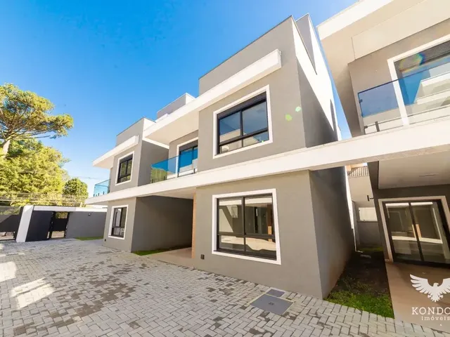 Casa 3 quartos e 3 banheiros, à venda, no bairro Santa Felicidade em Curitiba