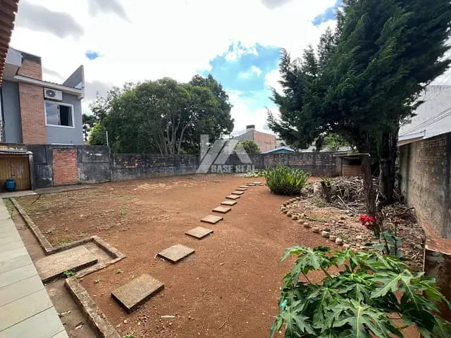 Casa 3 quartos e 2 banheiros, à venda, no bairro Vila Carli em Guarapuava