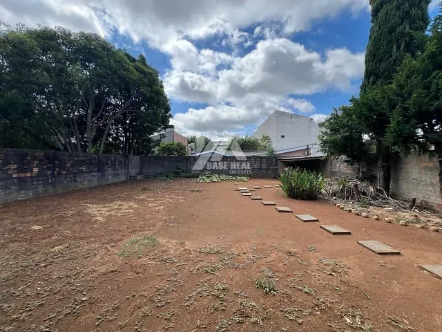 Casa 3 quartos e 2 banheiros, à venda, no bairro Vila Carli em Guarapuava