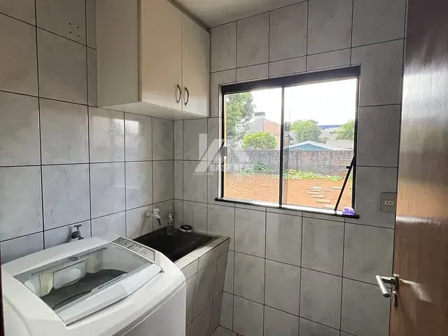 Casa 3 quartos e 2 banheiros, à venda, no bairro Vila Carli em Guarapuava