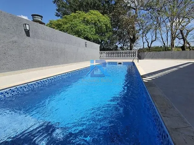 Casa com 1028m² 4 quartos e 2 banheiros, à venda ou para alugar, no bairro Terras de Savion em Itatiba