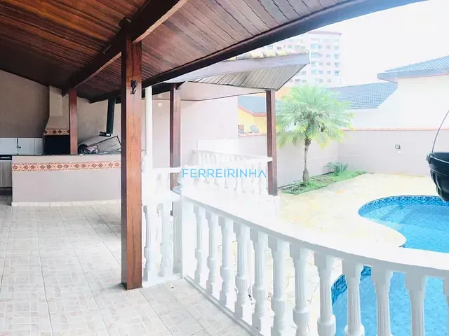 Casa com 295m² 4 quartos e 4 banheiros, para alugar, no bairro Urbanova em São José dos Campos