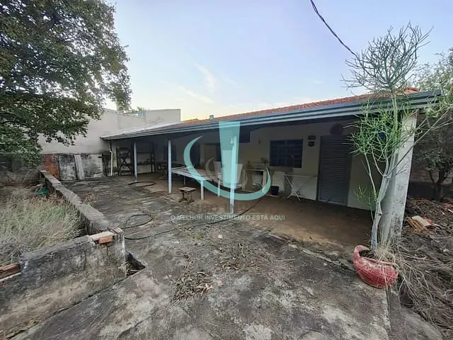 Casa com 720m² 1 quarto e 1 banheiro, à venda, no bairro Jardim Del Rei em Araraquara