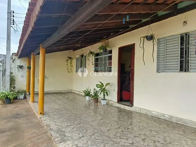 Casa com 205m² 3 quartos e 1 banheiro, à venda, no bairro Jardim Planalto III em Artur Nogueira