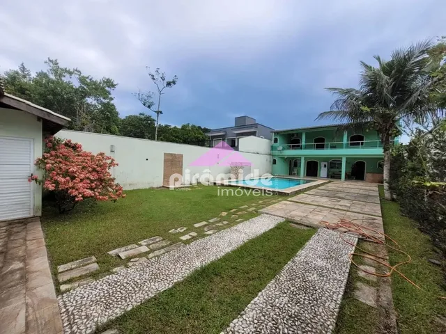 Casa com 360m² 3 quartos e 2 banheiros, à venda, no bairro Verde Mar em Caraguatatuba