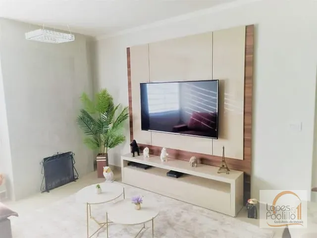 Casa com 700m² 3 quartos e 2 banheiros, à venda, no bairro Vila Esperia Ou Giglio em Atibaia