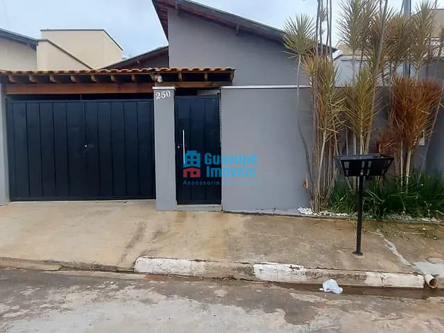 Casa com 120m² 2 quartos e 1 banheiro, à venda, no bairro Jardim Ouro Verde em Guaxupé