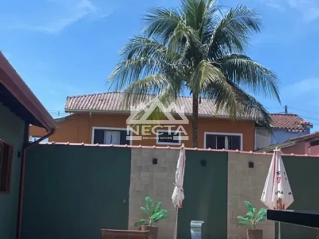 Casa com 375m² 2 quartos e 2 banheiros, à venda, no bairro Verde Mar em Caraguatatuba