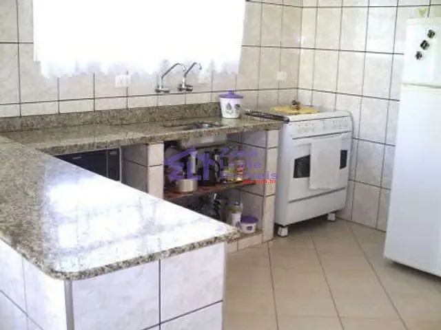 Casa com 500m² 2 quartos e 2 banheiros, à venda, no bairro Balneário Paranapuan em Itanhaém