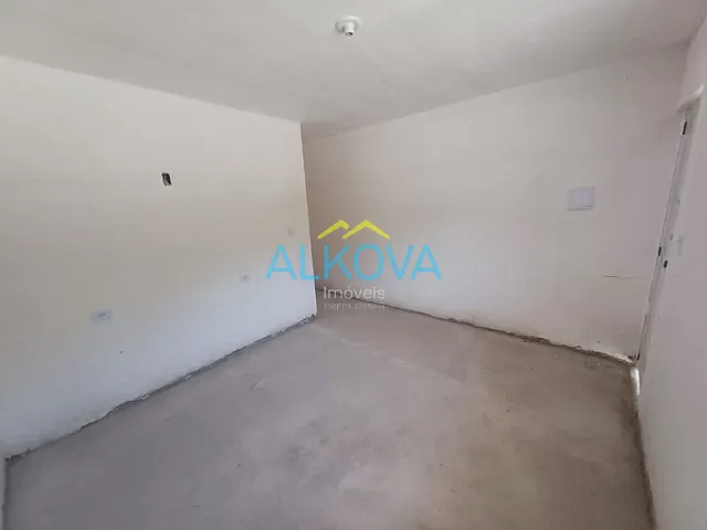Casa com 1600m² 2 quartos e 2 banheiros, à venda, no bairro Chácaras Pousada do Vale em São José dos Campos