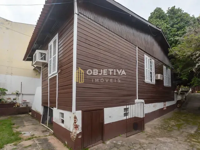 Casa com 396m² 3 quartos e 2 banheiros, à venda, no bairro Teresópolis em Porto Alegre