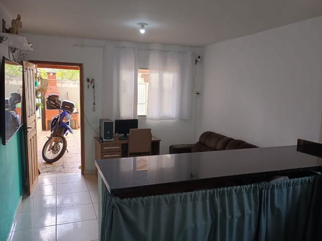 Casa com 125m² 2 quartos e 2 banheiros, à venda, no bairro Caucaia do Alto em Cotia