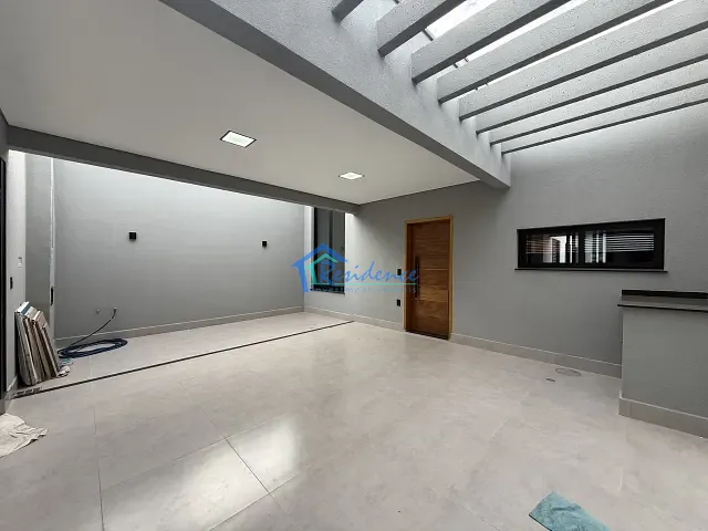 Casa com 150m² 3 quartos e 2 banheiros, à venda, no bairro Jardim Bom Sucesso em Indaiatuba