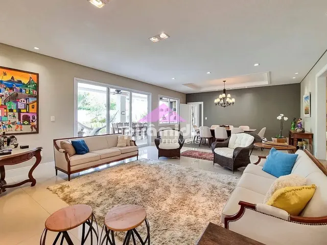 Casa com 1008m² 4 quartos e 6 banheiros, à venda ou para alugar, no bairro Condomínio Residencial Mirante do Vale em Jacareí
