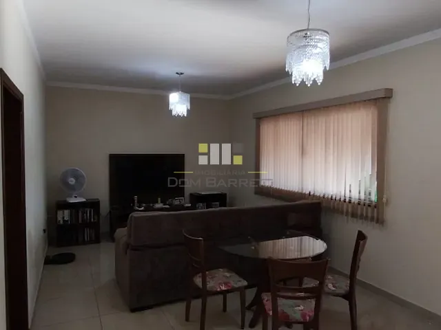 Casa com 312m² 2 quartos e 1 banheiro, à venda, no bairro Jardim Maria Helena em Nova Odessa