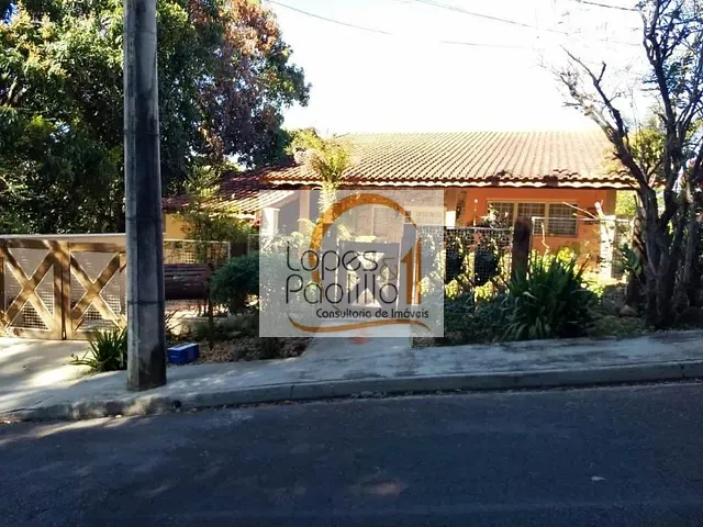 Casa com 364m² 3 quartos e 3 banheiros, à venda, no bairro Jardim do Lago em Atibaia