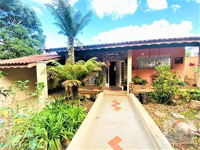 Casa com 364m² 3 quartos e 3 banheiros, à venda, no bairro Jardim do Lago em Atibaia