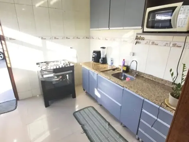 Casa com 364m² 4 quartos e 3 banheiros, à venda, no bairro Cajuru em Curitiba