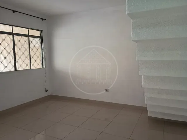 Casa com 273m² 2 quartos e 2 banheiros, à venda, no bairro Jardim Iporã em São Paulo