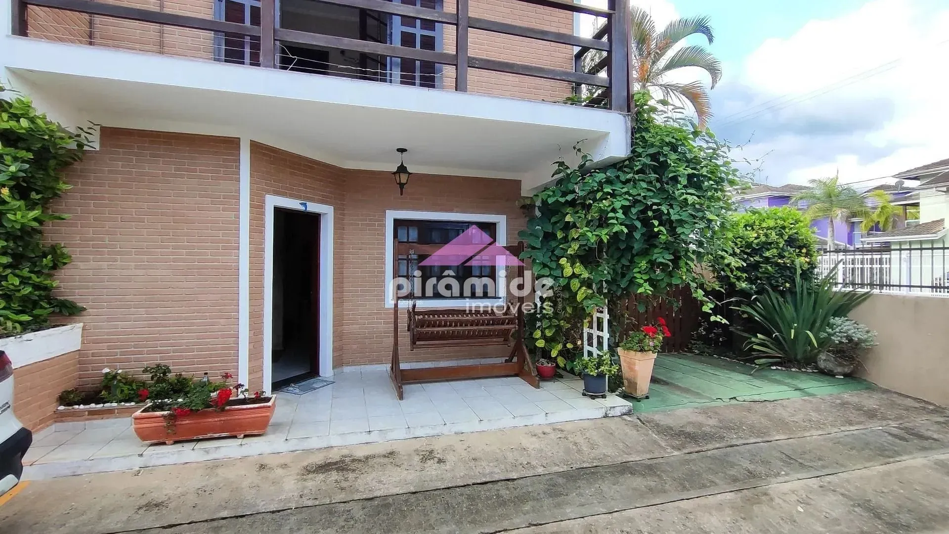 Casa, 3 quartos, 113 m² - Foto 1