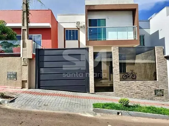 Casa com 98m² 2 quartos e 1 banheiro, à venda, no bairro Desbravador em Chapecó