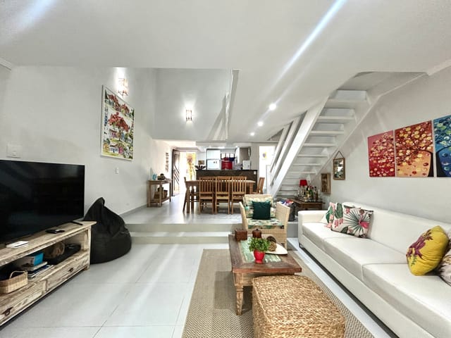 Casa com 160m² 3 quartos e 4 banheiros, à venda, no bairro Riviera em Bertioga