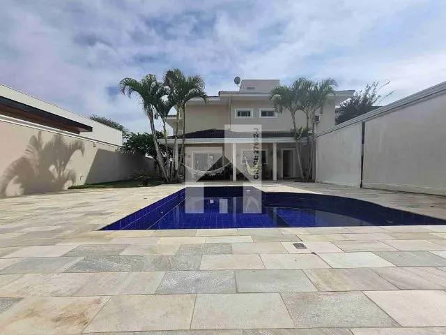 Casa com 550m² 4 quartos e 3 banheiros, à venda, no bairro Portal do Paraíso II em Jundiaí