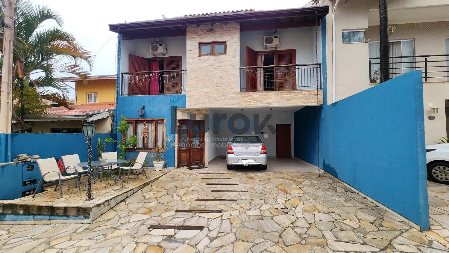 Casa, 4 quartos, 288 m² - Foto 1