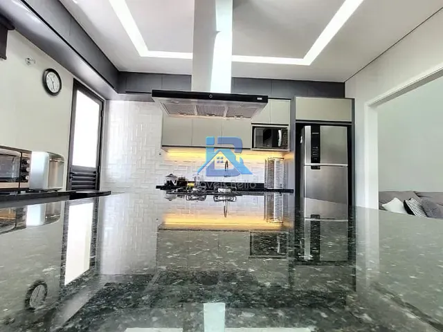 Casa com 163m² 3 quartos e 1 banheiro, à venda, no bairro Centro em Itatiba