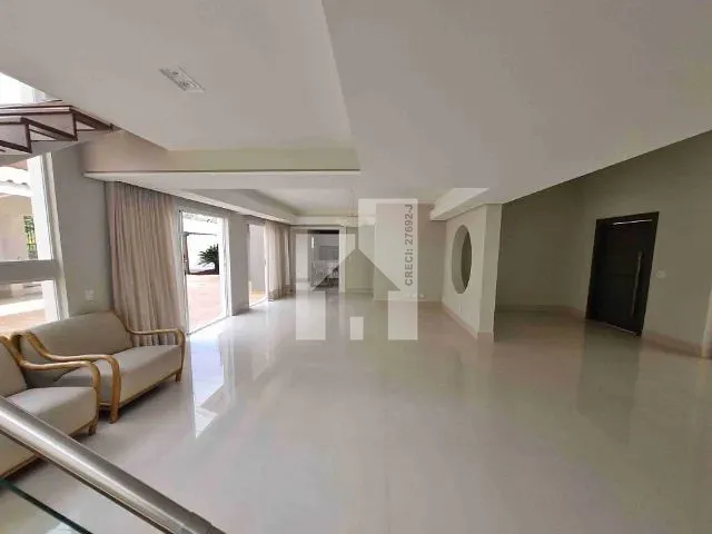 Casa com 510m² 3 quartos e 3 banheiros, à venda, no bairro Portal do Paraíso II em Jundiaí
