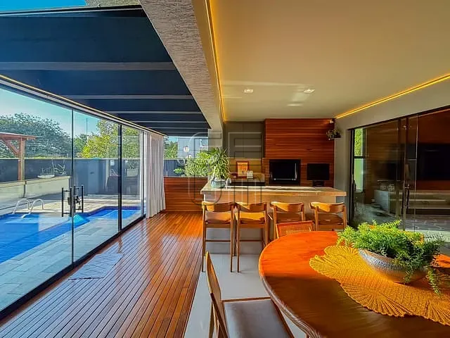 Casa com 480m² 3 quartos e 4 banheiros, à venda, no bairro Gleba Fazenda Palhano em Londrina