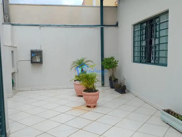 Casa com 250m² 3 quartos e 3 banheiros, à venda, no bairro Jardim Europa em Indaiatuba