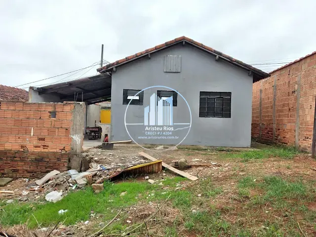 Casa com 200m² 2 quartos e 1 banheiro, para alugar, no bairro Residencial Morumbi II em Pouso Alegre