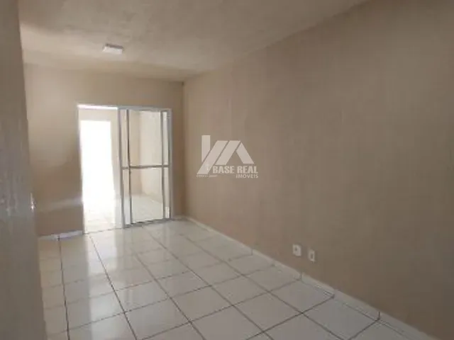 Casa com 70m² 2 quartos e 2 banheiros, à venda, no bairro Boa Vista em Ponta Grossa