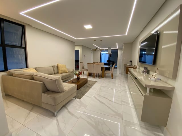 Casa 3 quartos e 3 banheiros, à venda, no bairro RESIDENCIAL BETHANIA em Santana do Paraíso