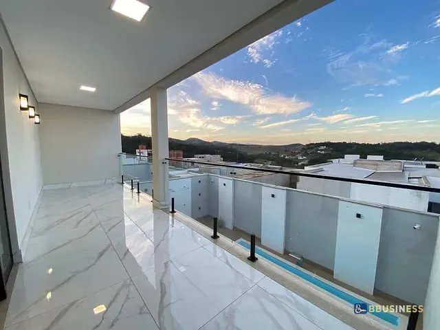 Casa 3 quartos e 3 banheiros, à venda, no bairro RESIDENCIAL BETHANIA em Santana do Paraíso