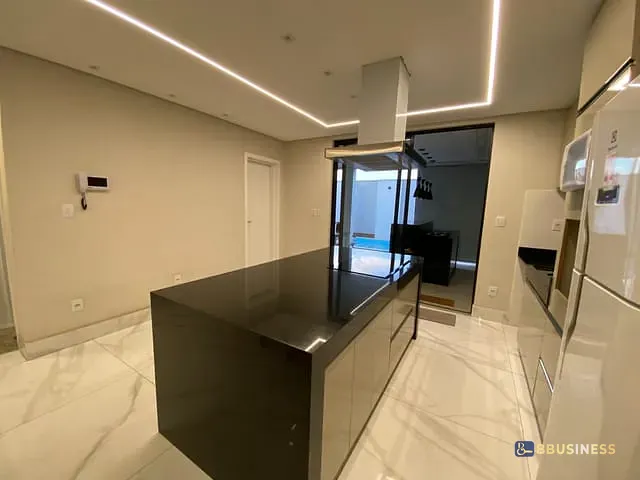 Casa 3 quartos e 3 banheiros, à venda, no bairro RESIDENCIAL BETHANIA em Santana do Paraíso